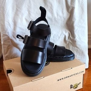 Doc Marten Gryphon black, size 5 US Women